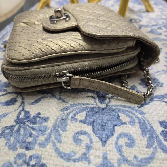 Chanel Python Wallet On Chain - Picture 3 of 12